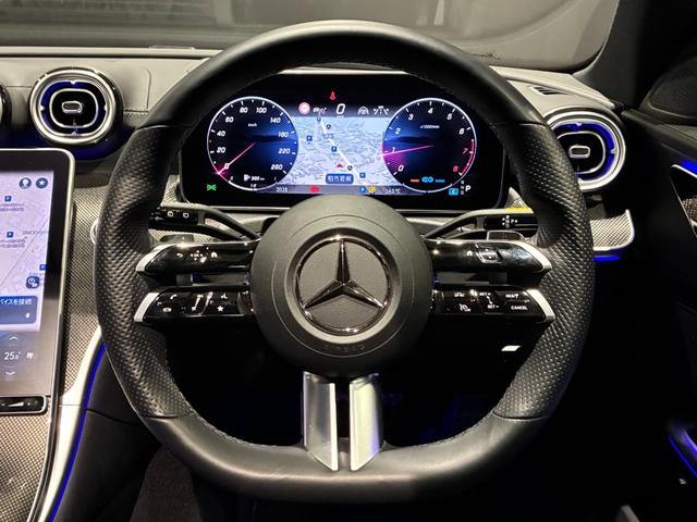 Ｃクラスステーションワゴン Ｃ２００ステーションワゴンアバンギャルドＡＭＧライン　パノラミックスライディングルーフ　ベーシックパッケージ　リアアクスルステアリング　６４色アンビエントライト　メルセデスミーコネクト搭載車（12枚目）