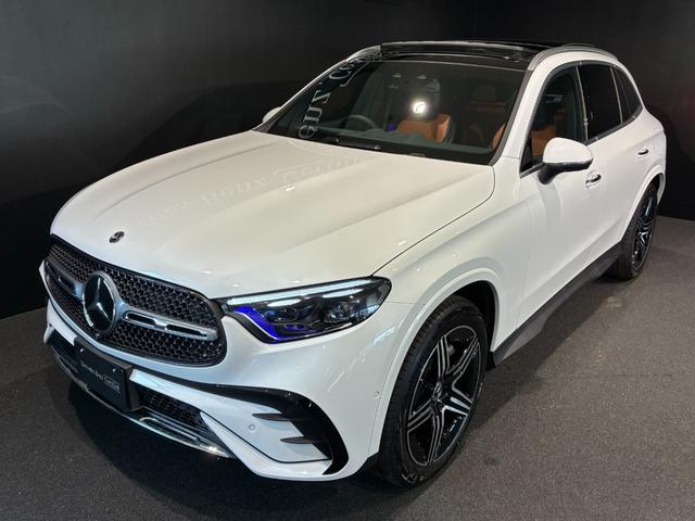 ＧＬＣ ＧＬＣ３５０ｅ４ＭスポツＥＤスタＡＭＧレザエクスクＰ　パノラミックスライディングルーフ　本革シート（シエナブラウン）　シートベンチレーター　ヘッドアップディスプレイ　Ｂｕｒｍｅｓｔｅｒサウンド　エアバランスパッケージ（4枚目）