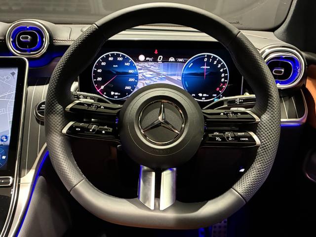 ＧＬＣ ＧＬＣ３５０ｅ４ＭスポツＥＤスタＡＭＧレザエクスクＰ　パノラミックスライディングルーフ　本革シート（シエナブラウン）　シートベンチレーター　ヘッドアップディスプレイ　Ｂｕｒｍｅｓｔｅｒサウンド　エアバランスパッケージ（13枚目）