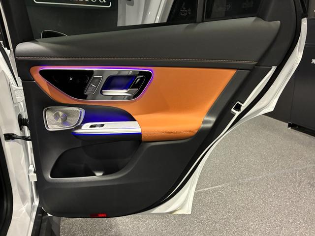 ＧＬＣ ＧＬＣ３５０ｅ４ＭスポツＥＤスタＡＭＧレザエクスクＰ　パノラミックスライディングルーフ　本革シート（シエナブラウン）　シートベンチレーター　ヘッドアップディスプレイ　Ｂｕｒｍｅｓｔｅｒサウンド　エアバランスパッケージ（18枚目）