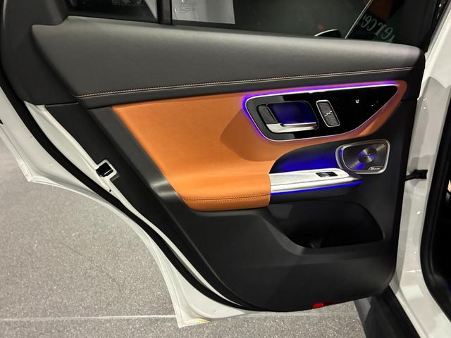 ＧＬＣ ＧＬＣ３５０ｅ４ＭスポツＥＤスタＡＭＧレザエクスクＰ　パノラミックスライディングルーフ　本革シート（シエナブラウン）　シートベンチレーター　ヘッドアップディスプレイ　Ｂｕｒｍｅｓｔｅｒサウンド　エアバランスパッケージ（20枚目）