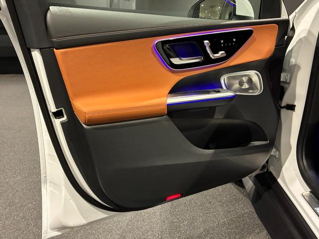 ＧＬＣ ＧＬＣ３５０ｅ４ＭスポツＥＤスタＡＭＧレザエクスクＰ　パノラミックスライディングルーフ　本革シート（シエナブラウン）　シートベンチレーター　ヘッドアップディスプレイ　Ｂｕｒｍｅｓｔｅｒサウンド　エアバランスパッケージ（22枚目）