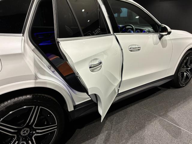 ＧＬＣ ＧＬＣ３５０ｅ４ＭスポツＥＤスタＡＭＧレザエクスクＰ　パノラミックスライディングルーフ　本革シート（シエナブラウン）　シートベンチレーター　ヘッドアップディスプレイ　Ｂｕｒｍｅｓｔｅｒサウンド　エアバランスパッケージ（25枚目）