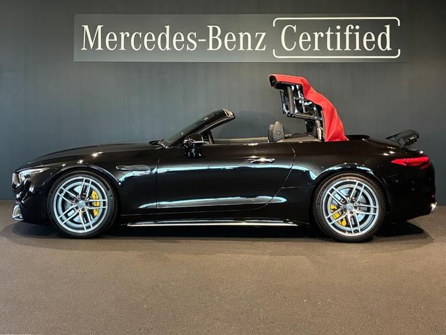 ＳＬ ＳＬ４３　ヘッドアップディスプレイ　２０インチアルミホイール　イエローキャリパー　ソフトトップ（レッド）　ＭＢＵＸ　６４色アンビエントライト　マルチビームＬＥＤヘッドライト　本革ナッパレザーシート（7枚目）