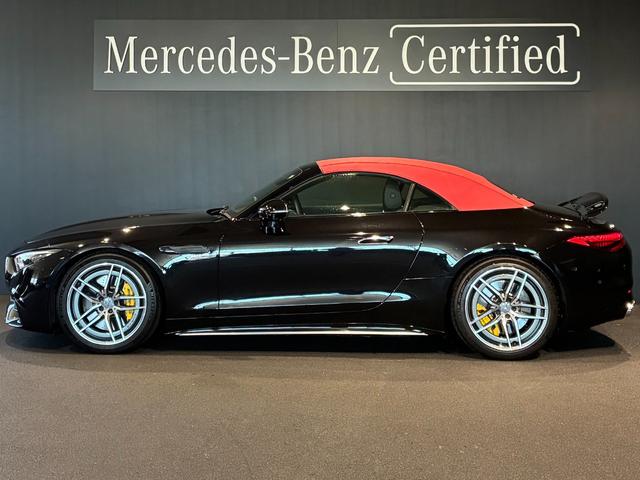 ＳＬ ＳＬ４３　ヘッドアップディスプレイ　２０インチアルミホイール　イエローキャリパー　ソフトトップ（レッド）　ＭＢＵＸ　６４色アンビエントライト　マルチビームＬＥＤヘッドライト　本革ナッパレザーシート（8枚目）