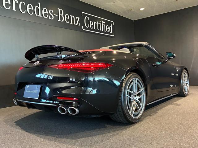 ＳＬ ＳＬ４３　ヘッドアップディスプレイ　２０インチアルミホイール　イエローキャリパー　ソフトトップ（レッド）　ＭＢＵＸ　６４色アンビエントライト　マルチビームＬＥＤヘッドライト　本革ナッパレザーシート（14枚目）