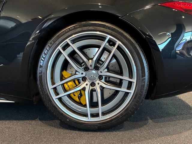 ＳＬ ＳＬ４３　ヘッドアップディスプレイ　２０インチアルミホイール　イエローキャリパー　ソフトトップ（レッド）　ＭＢＵＸ　６４色アンビエントライト　マルチビームＬＥＤヘッドライト　本革ナッパレザーシート（51枚目）