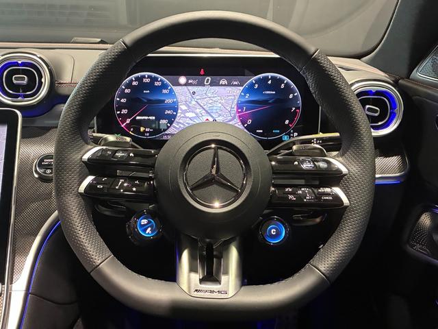 Ｃクラス Ｃ４３　４マチック　パノラミックスライディングルーフ　リアアクスルステアリング　１９インチＡＭＧアルミホイール　本革スポーツシート　ヘッドアップディスプレイ　ＭＢＵＸ　ＡＲナビ　アンビエントライトプレミアム（15枚目）