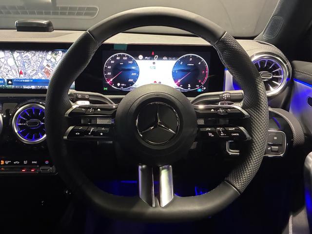 Aクラス A200d アーバンスターズ AMGライン 19インチアルミホイール マルチビームLEDヘッドライト MBUX ARナビ スポーティエンジンサウンド アドバンスドサウンド デジタルコックピットディスプレイ(14枚目)