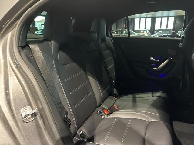 Aクラス A200d アーバンスターズ AMGライン 19インチアルミホイール マルチビームLEDヘッドライト MBUX ARナビ スポーティエンジンサウンド アドバンスドサウンド デジタルコックピットディスプレイ(18枚目)