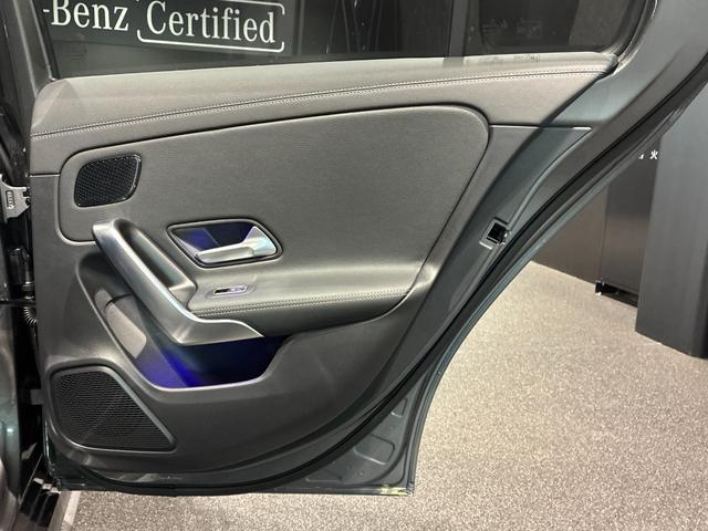 Aクラス A200d アーバンスターズ AMGライン 19インチアルミホイール マルチビームLEDヘッドライト MBUX ARナビ スポーティエンジンサウンド アドバンスドサウンド デジタルコックピットディスプレイ(20枚目)