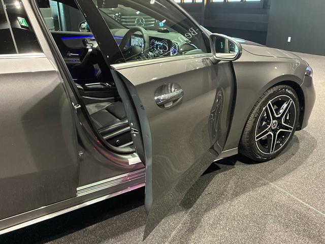 Aクラス A200d アーバンスターズ AMGライン 19インチアルミホイール マルチビームLEDヘッドライト MBUX ARナビ スポーティエンジンサウンド アドバンスドサウンド デジタルコックピットディスプレイ(26枚目)