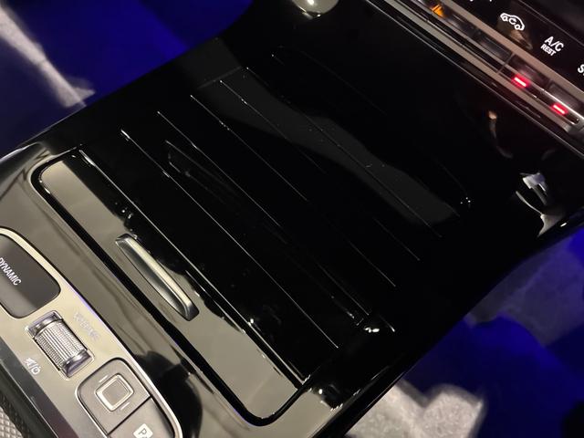 Aクラス A200d アーバンスターズ AMGライン 19インチアルミホイール マルチビームLEDヘッドライト MBUX ARナビ スポーティエンジンサウンド アドバンスドサウンド デジタルコックピットディスプレイ(39枚目)