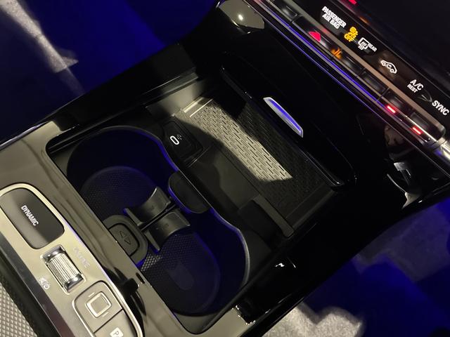 Aクラス A200d アーバンスターズ AMGライン 19インチアルミホイール マルチビームLEDヘッドライト MBUX ARナビ スポーティエンジンサウンド アドバンスドサウンド デジタルコックピットディスプレイ(40枚目)