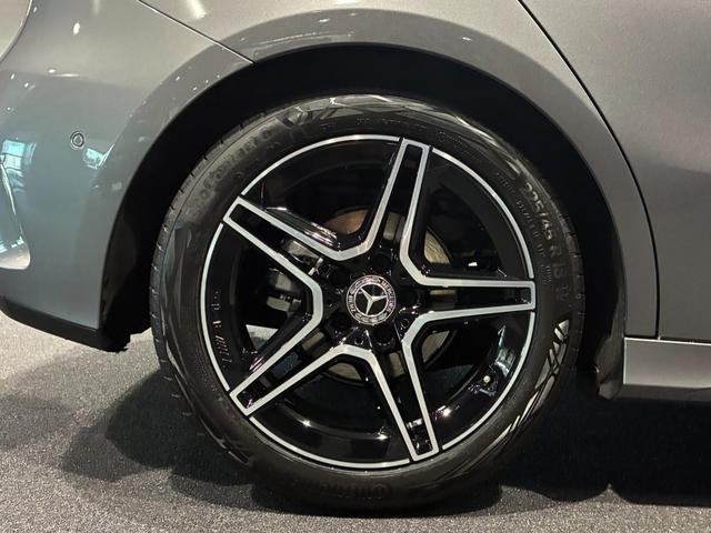 Aクラス A200d アーバンスターズ AMGライン 19インチアルミホイール マルチビームLEDヘッドライト MBUX ARナビ スポーティエンジンサウンド アドバンスドサウンド デジタルコックピットディスプレイ(47枚目)