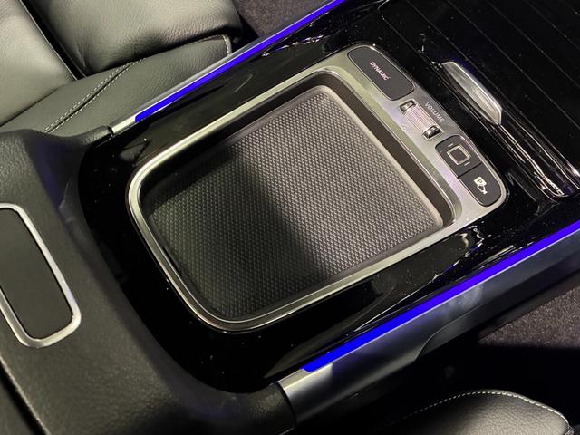 GLB GLB35 4マチック アドバンスドパッケージ 本革シート ヘッドアップディスプレイ パノラミックスライディングルーフ ブランドロゴプロジェクターライト Burmesterサラウンドサウンドシステム AMG20インチアルミ(43枚目)