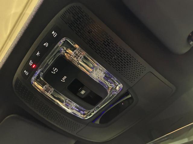 GLB GLB35 4マチック アドバンスドパッケージ 本革シート ヘッドアップディスプレイ パノラミックスライディングルーフ ブランドロゴプロジェクターライト Burmesterサラウンドサウンドシステム AMG20インチアルミ(46枚目)