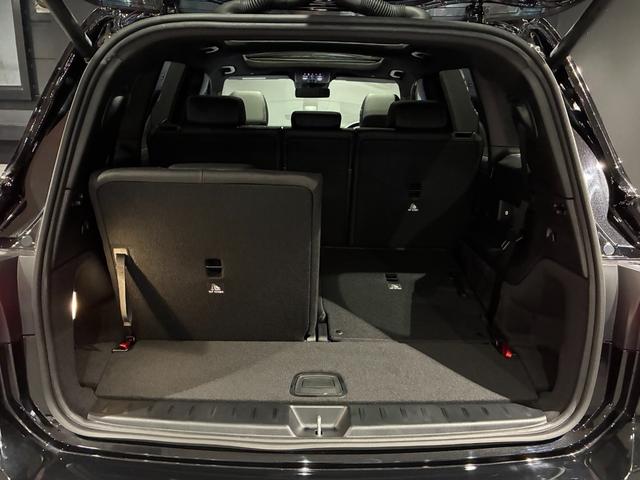 GLB GLB35 4マチック アドバンスドパッケージ 本革シート ヘッドアップディスプレイ パノラミックスライディングルーフ ブランドロゴプロジェクターライト Burmesterサラウンドサウンドシステム AMG20インチアルミ(54枚目)