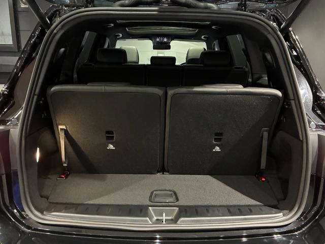 GLB GLB35 4マチック アドバンスドパッケージ 本革シート ヘッドアップディスプレイ パノラミックスライディングルーフ ブランドロゴプロジェクターライト Burmesterサラウンドサウンドシステム AMG20インチアルミ(55枚目)