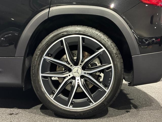 GLB GLB35 4マチック アドバンスドパッケージ 本革シート ヘッドアップディスプレイ パノラミックスライディングルーフ ブランドロゴプロジェクターライト Burmesterサラウンドサウンドシステム AMG20インチアルミ(61枚目)