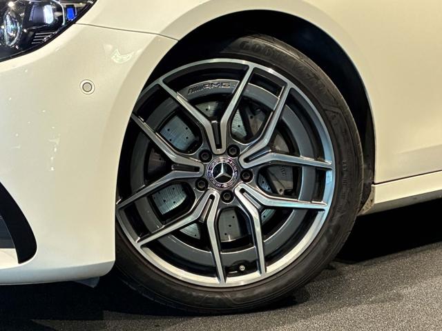 Eクラスステーションワゴン E220d ステーションワゴン スポーツ エクスクルーシブパッケージ パノラミックスライディングルーフ AMGラインインテリアパッケージ(5枚目)
