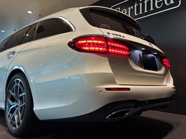 Eクラスステーションワゴン E220d ステーションワゴン スポーツ エクスクルーシブパッケージ パノラミックスライディングルーフ AMGラインインテリアパッケージ(8枚目)