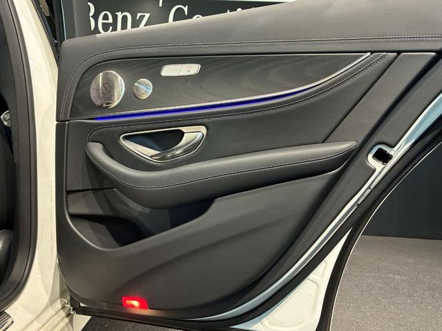 Eクラスステーションワゴン E220d ステーションワゴン スポーツ エクスクルーシブパッケージ パノラミックスライディングルーフ AMGラインインテリアパッケージ(20枚目)
