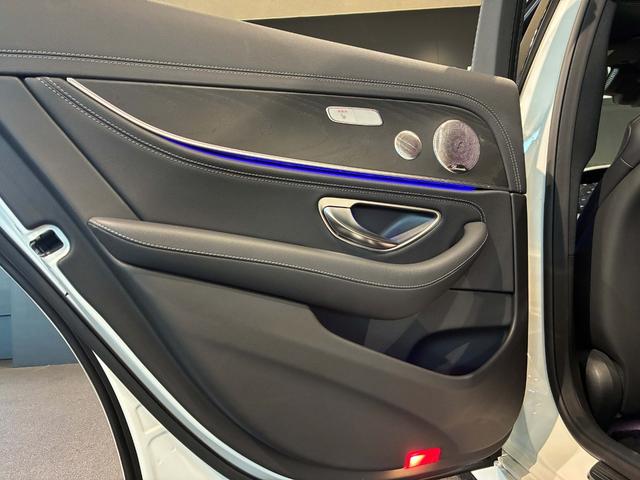 Eクラスステーションワゴン E220d ステーションワゴン スポーツ エクスクルーシブパッケージ パノラミックスライディングルーフ AMGラインインテリアパッケージ(30枚目)