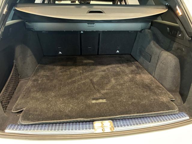 Eクラスステーションワゴン E220d ステーションワゴン スポーツ エクスクルーシブパッケージ パノラミックスライディングルーフ AMGラインインテリアパッケージ(31枚目)
