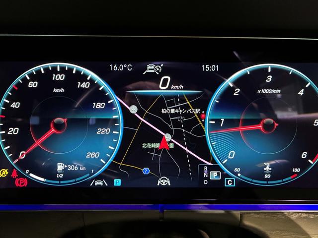 Eクラスステーションワゴン E220d ステーションワゴン スポーツ エクスクルーシブパッケージ パノラミックスライディングルーフ AMGラインインテリアパッケージ(33枚目)