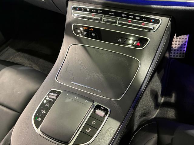 Eクラスステーションワゴン E220d ステーションワゴン スポーツ エクスクルーシブパッケージ パノラミックスライディングルーフ AMGラインインテリアパッケージ(43枚目)
