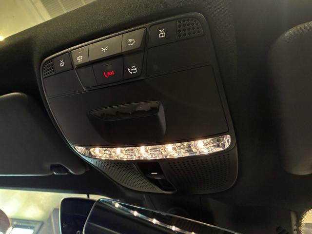 Eクラスステーションワゴン E220d ステーションワゴン スポーツ エクスクルーシブパッケージ パノラミックスライディングルーフ AMGラインインテリアパッケージ(50枚目)