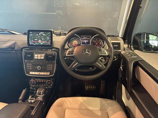 Gクラス G350d ラグジュアリーパッケージ スライディングルーフ 本革シート 前席・後席シートヒーター レーダーセーフティパッケージ(12枚目)