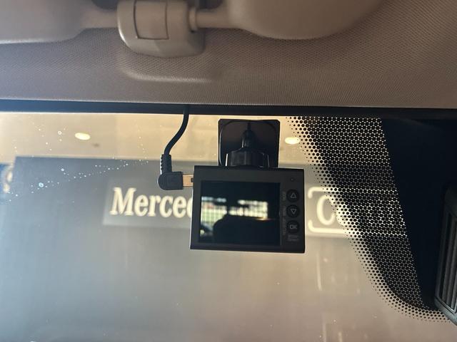 Gクラス G350d ラグジュアリーパッケージ スライディングルーフ 本革シート 前席・後席シートヒーター レーダーセーフティパッケージ(51枚目)