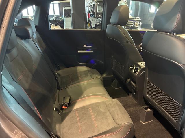 Bクラス B200d AMGラインパッケージ スポーツシート マルチビームLEDヘッドライト スポーツブレーキシステム 18インチAMGアルミホイール アンビエントライト MBUX フットトランクオープナー(17枚目)