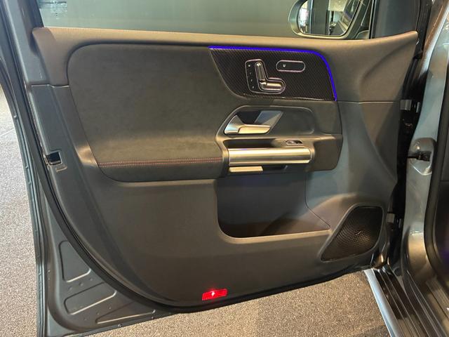 Bクラス B200d AMGラインパッケージ スポーツシート マルチビームLEDヘッドライト スポーツブレーキシステム 18インチAMGアルミホイール アンビエントライト MBUX フットトランクオープナー(22枚目)