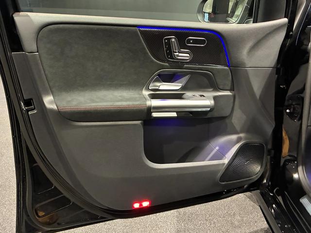 Bクラス B200d AMGラインパッケージ アドバンスドパッケージ パノラミックスライディングルーフ 360°カメラ ヘッドアップディスプレイ ブランドロゴプロジェクターライト(23枚目)