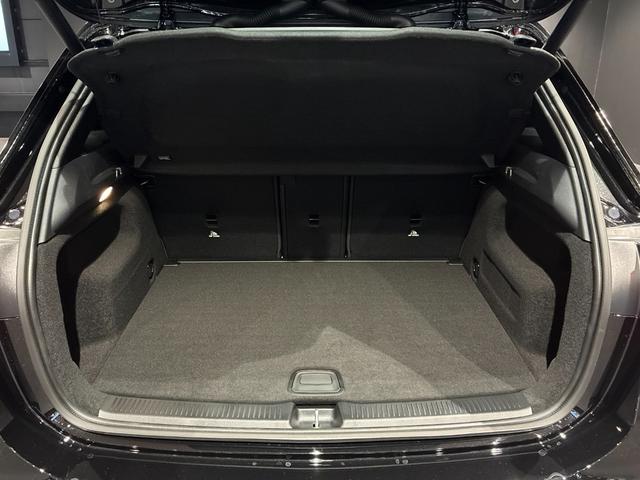 Bクラス B200d AMGラインパッケージ アドバンスドパッケージ パノラミックスライディングルーフ 360°カメラ ヘッドアップディスプレイ ブランドロゴプロジェクターライト(46枚目)