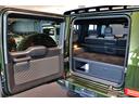 Ｇ４５０ｄ　ＡＭＧラインパッケージ　ＭＡＮＵＦＡＫＴＵＲプログラムプラス　ロゴパッケージ　ボディ同色スペアタイヤリング　ツートンカラーステアリング　ウッドインテリアトリム（64枚目）