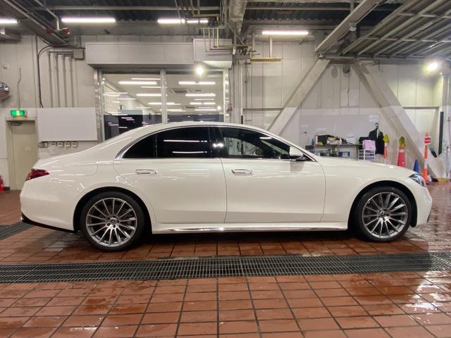 Ｓ５００　４マチック　ＡＭＧライン　Ｓ５００　４ＭＡＴＩＣ／ダイヤモンドホワイト・ナッパレザーブラック・ＡＲヘッドアップディスプレイ・３Ｄコックピットディスプレイ・ＡＭＧライン・ベーシックパッケージ・レザーエクスクルーシブ(3枚目)