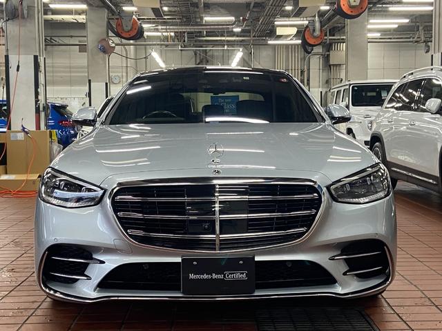 Ｓ５８０　４マチックロング　ＡＭＧライン　Ｓ５８０　４ＭＡＴＩＣ　ｌｏｎｇ　ＲＨＤ・ハイテックシルバー・ブラックレザー・パノラミックスライディングルーフ・シートベンチレーター(3枚目)