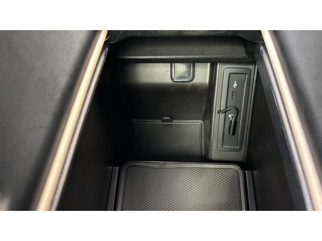 Ｖクラス Ｖ２２０ｄエクスクルーシブロングプラチナスイート（26枚目）