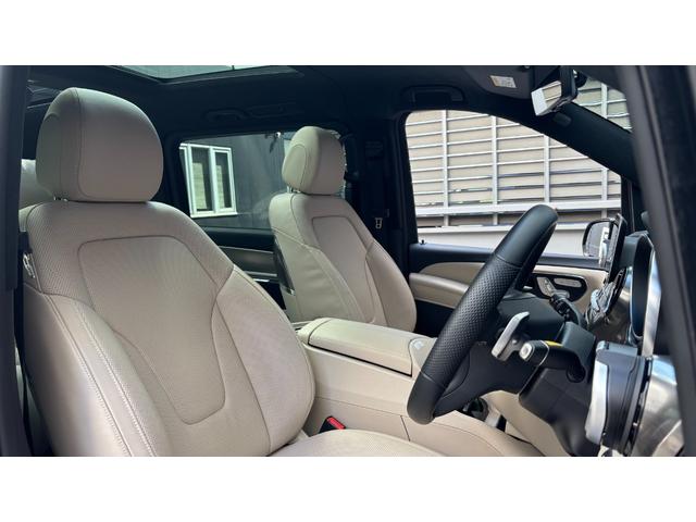 Ｖクラス Ｖ２２０ｄエクスクルーシブロングプラチナスイート（31枚目）