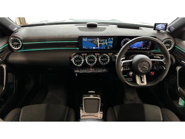 ＣＬＡクラス ＣＬＡ４５　Ｓ４マチック＋ストリートスタイルエデシン　１００台限定車　特別外装色　２年保証付　ＡＭＧエアロダイナミクスパッケージ　ＡＭＧエクステリアナイトパッケージＩＩ　リアウィング装着車（15枚目）