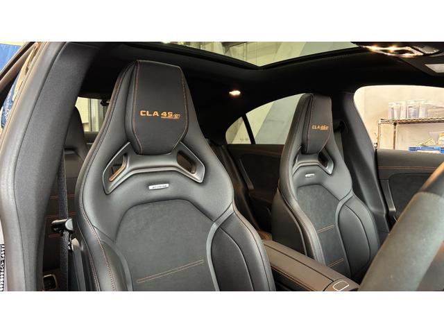 ＣＬＡクラス ＣＬＡ４５　Ｓ４マチック＋ストリートスタイルエデシン　１００台限定車　特別外装色　２年保証付　ＡＭＧエアロダイナミクスパッケージ　ＡＭＧエクステリアナイトパッケージＩＩ　リアウィング装着車（20枚目）