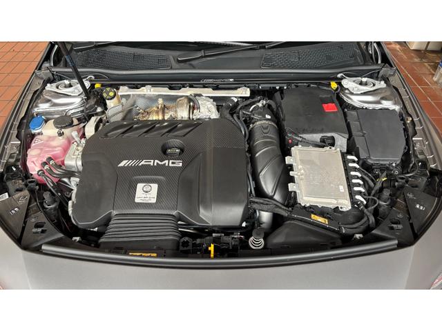 ＣＬＡクラス ＣＬＡ４５　Ｓ４マチック＋ストリートスタイルエデシン　１００台限定車　特別外装色　２年保証付　ＡＭＧエアロダイナミクスパッケージ　ＡＭＧエクステリアナイトパッケージＩＩ　リアウィング装着車（37枚目）