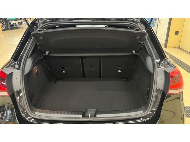 Ａクラス Ａ２００ｄ　ＡＭＧライン　ＡＭＧライン　ＡＭＧレザーエクスクルーシブ　ＡＭＧアドバンスドパッケージ　ナビゲーションパッケージ　ＭＰ２０１９０１（32枚目）