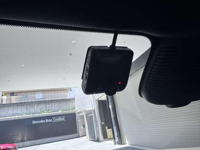 ＥＱＢ ＥＱＢ２５０＋　ＡＭＧラインパッケージ　弊社デモカー　パノラミックスライディングルーフ　ＡＭＧライン　本革シート　アンビエントライト　３６０度カメラ　ヘッドアップディスプレイ　ＭＰ２０２５０１モデル　７人乗り　電動シート　純正ドライブレコーダー（18枚目）