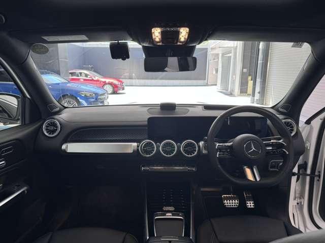 ＥＱＢ ＥＱＢ２５０＋　ＡＭＧラインパッケージ　弊社デモカー　パノラミックスライディングルーフ　ＡＭＧライン　本革シート　アンビエントライト　３６０度カメラ　ヘッドアップディスプレイ　ＭＰ２０２５０１モデル　７人乗り　電動シート　純正ドライブレコーダー（25枚目）