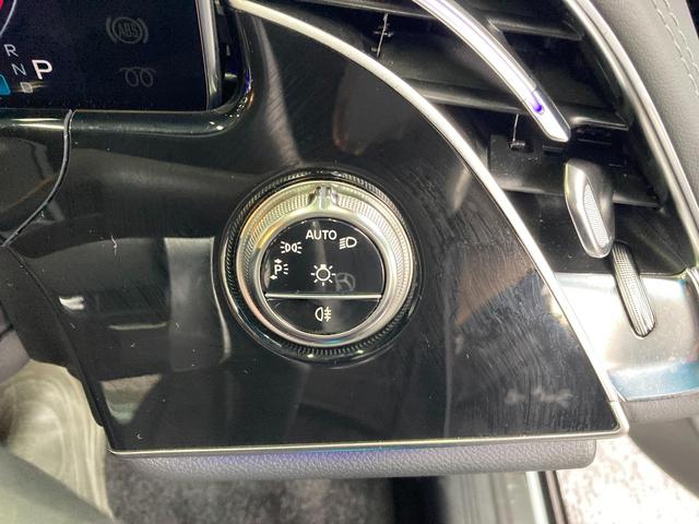 Ｅクラス Ｅ２００　アバンギャルド　ＡＭＧラインパッケージ　（ＩＳＧ搭載モデル）　ＭＰ２０２５０１　デジタルインテリアパッケージ　レザーエクスクルーシブパッケージ　アドバンストパッケージ　パノラミックスライディングルーフ（10枚目）